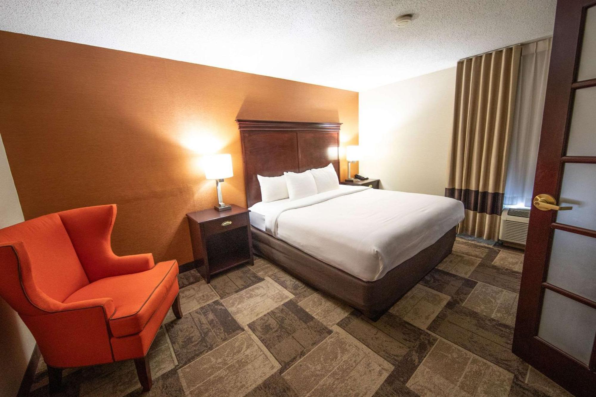 Comfort Inn & Suites Хатчінсон Екстер'єр фото
