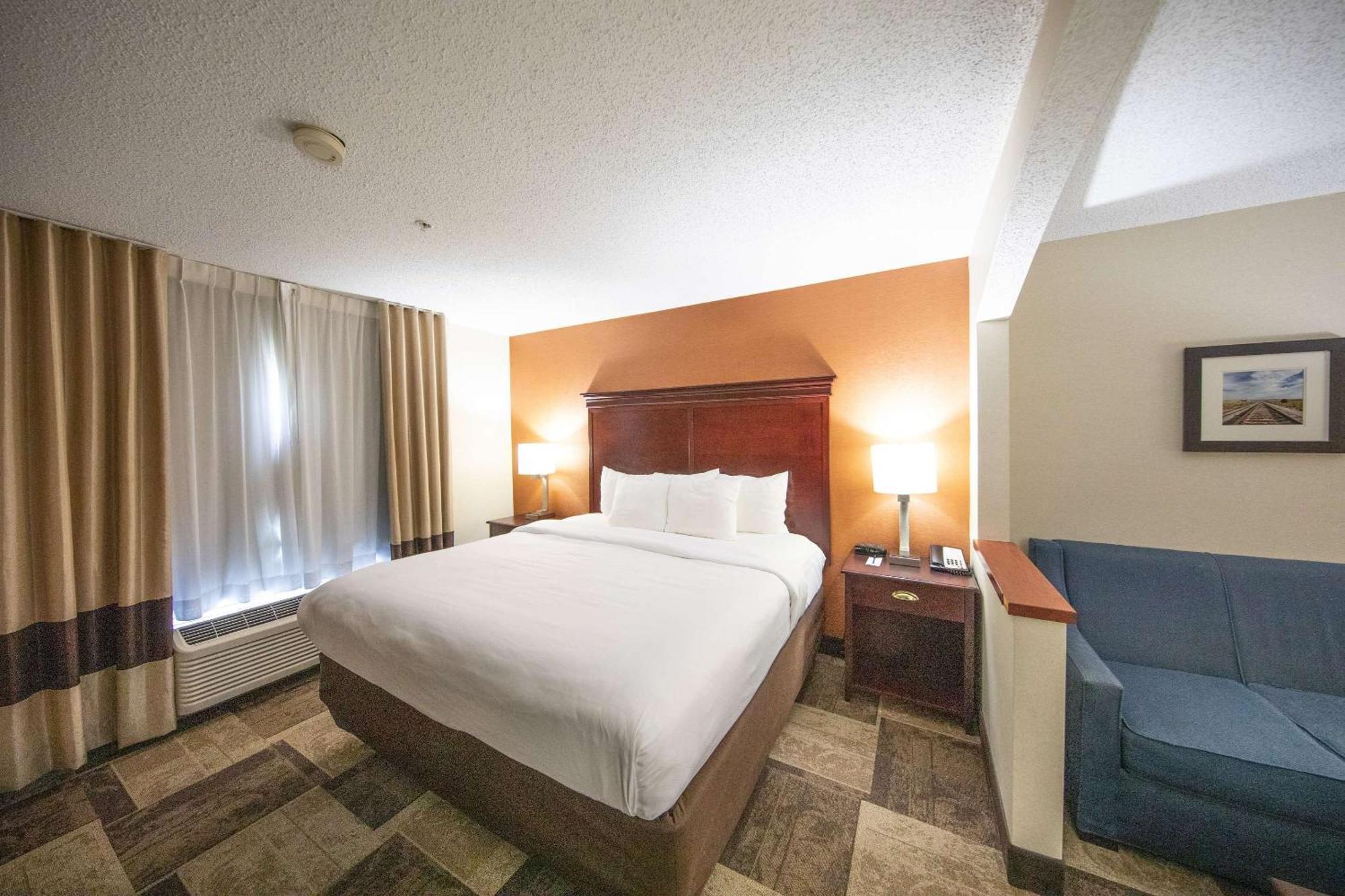 Comfort Inn & Suites Хатчінсон Екстер'єр фото