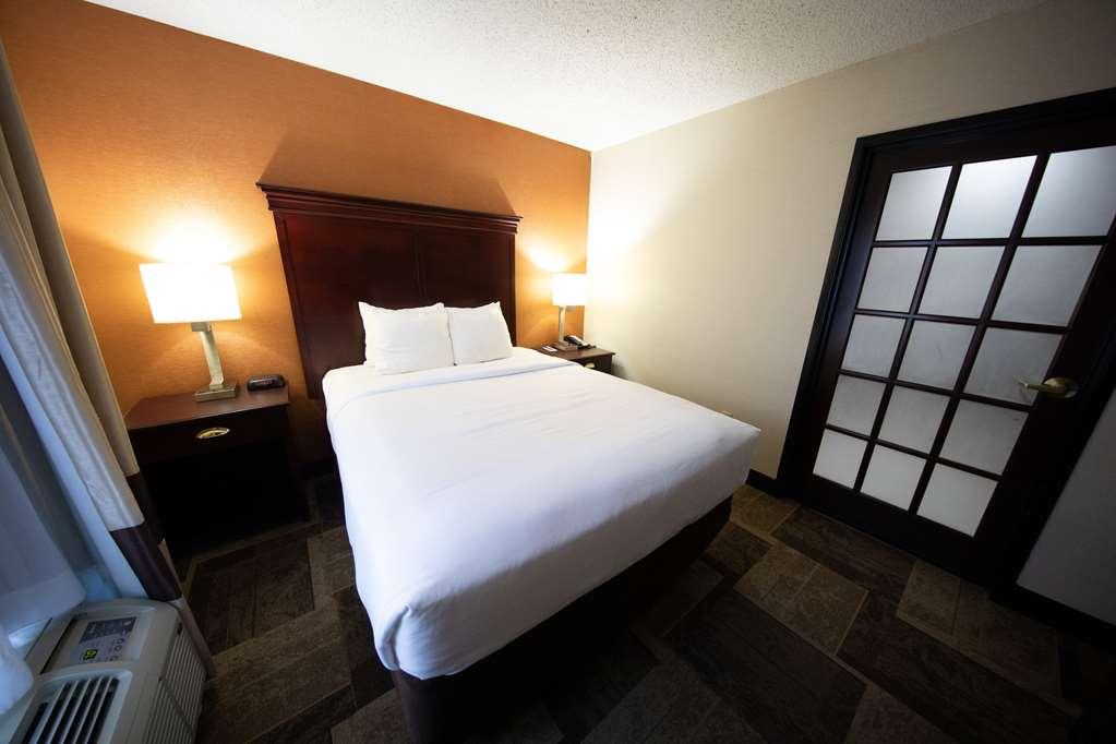 Comfort Inn & Suites Хатчінсон Номер фото